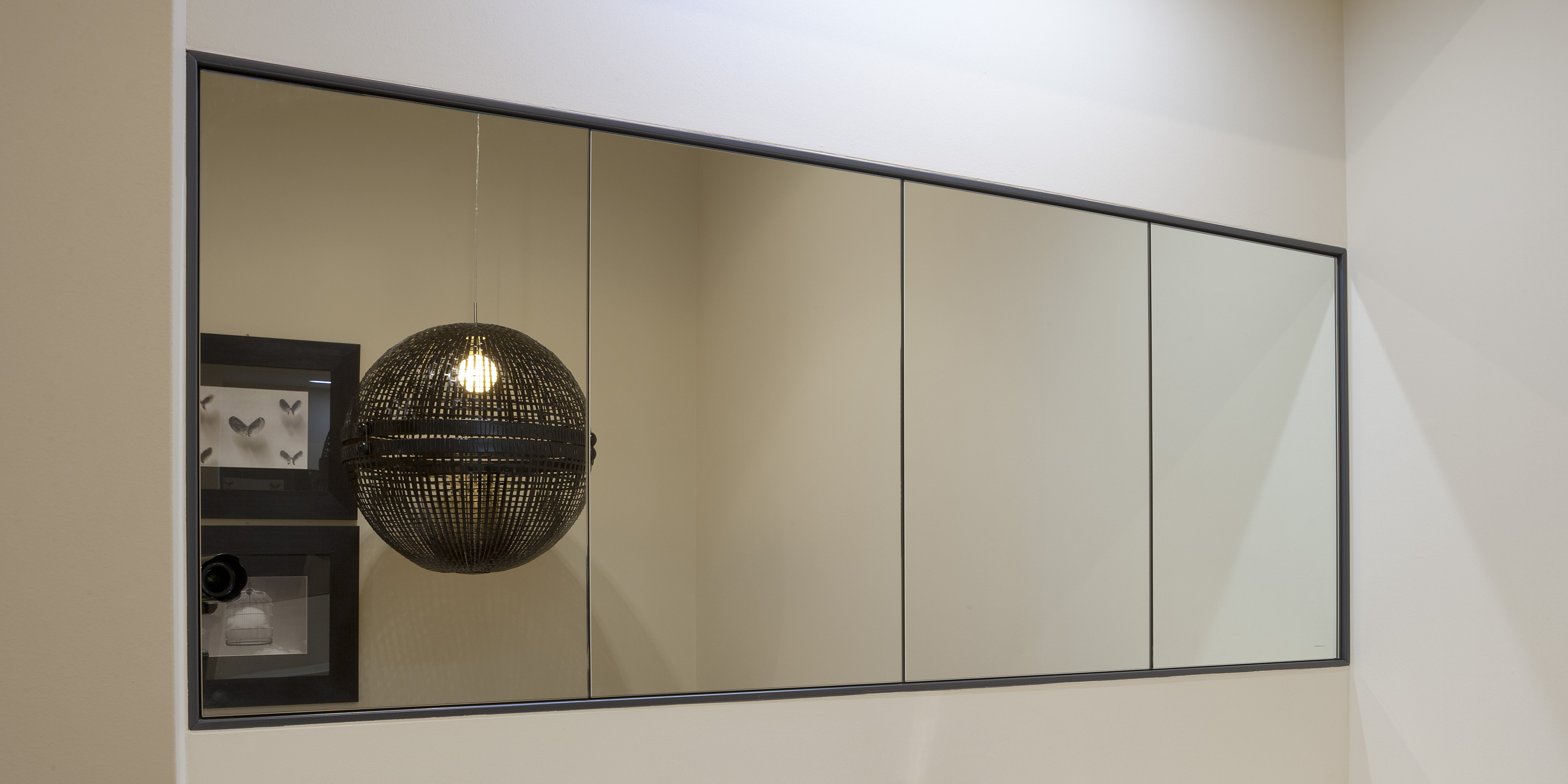 Зеркальный шкаф 108x22 см Antonio Lupi арт. TEATRO35022